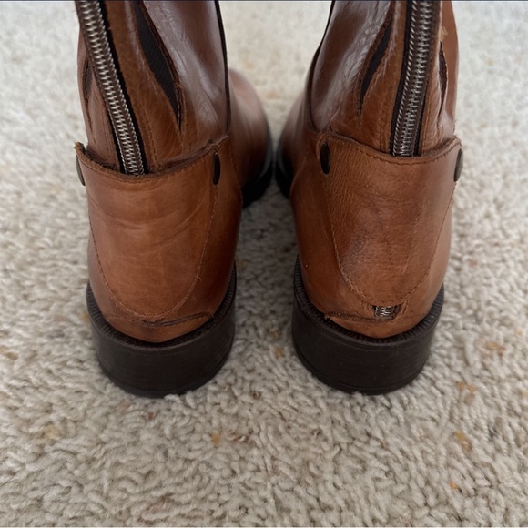 Women’s boots by Emanuele Crasto - Picture 3 of 6